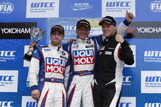 WTCC 2014: Belgium Podium YOKOHAMA Trophy