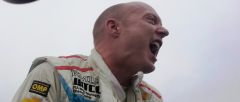 Rob Huff wins WTCC 2012
