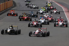 BRDC Formula 4 - Start of Race