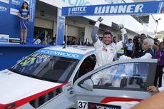 WTCC Champion López