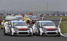 Muller challenges López in Hungaroring