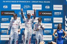 Thumbs up for Sebastien Loeb Race 1 winner