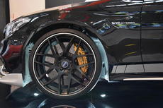 ADVAN Sport V105 on display car