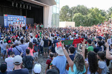 Crowd support for home favourite Monteiro