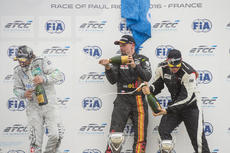 Petr Fulín celebrates victory at FIA ETCC in France