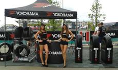 YOKOHAMA Ladies at RACEISM Event 2016