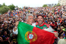 Great Home support for Monteiro