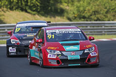 Schreiber leads ETCC by 1 point