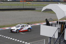 WTCC Maiden Victory Ehrlacher 2017
